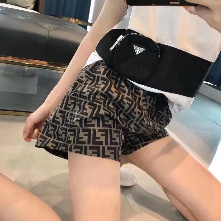 短裤女夏高腰2021新款双F字母大码宽松显...