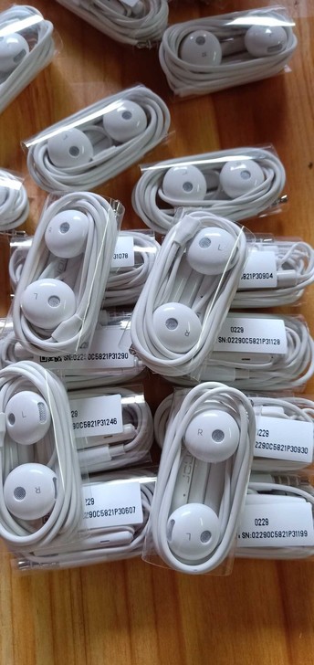 华为耳机荣耀AM115Nova3全新原装耳机 华为半入耳式耳