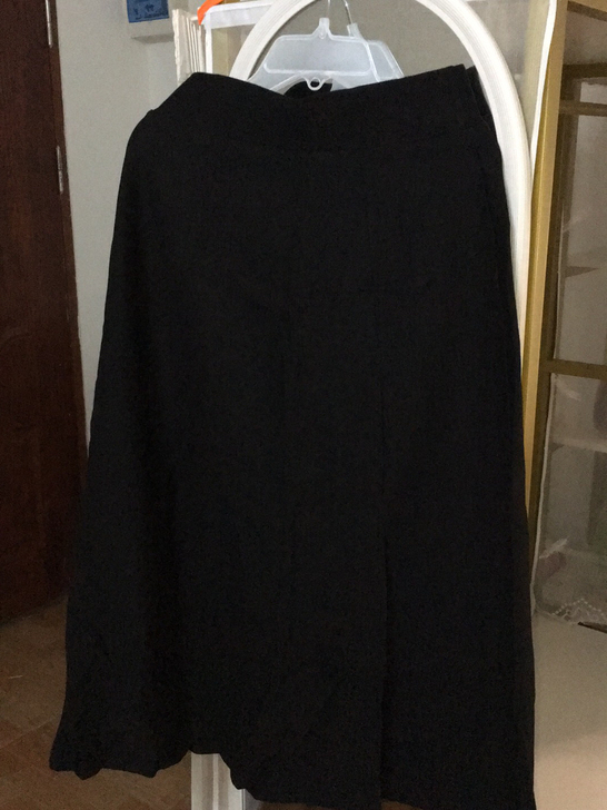 黑色半身裙、S码，搬家清箱底