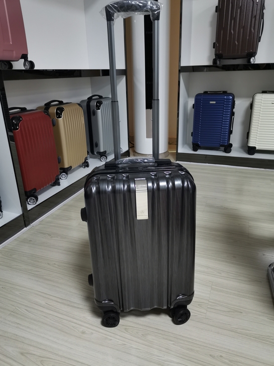 奔驰拉杆箱行李箱4s店赠客户交车赠礼,20...