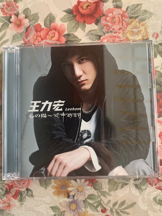 王力宏日版CD+dvd心中的日月初回限定盖...