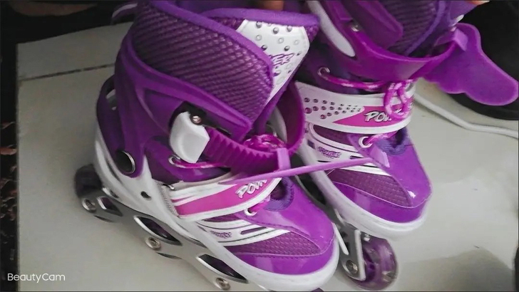 儿童溜冰鞋 旱冰鞋 轮滑鞋 全新便宜转让2...