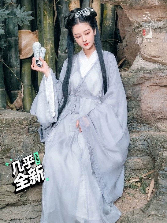 云知月-原创汉服女中国风魏晋交领直裾夏仙气...