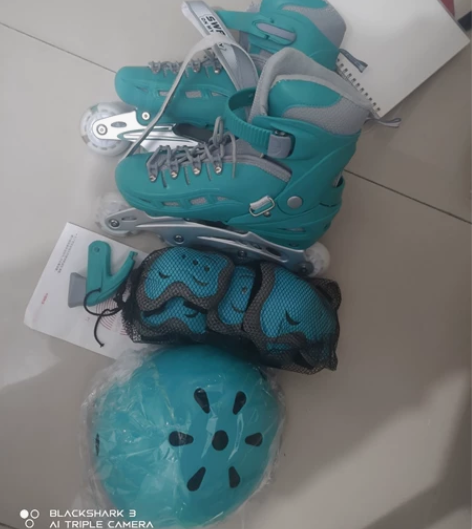 斯威轮滑鞋女童初学者全套装专业儿童溜冰鞋成...