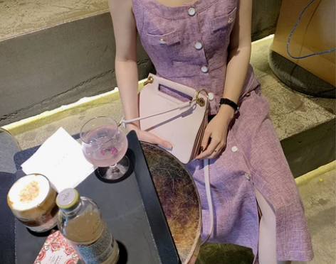 【于momo526新品】优雅高级感并存有钱...