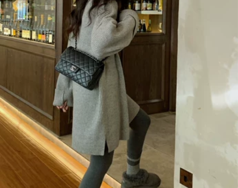 任小艺软糯系慵懒风毛衣裙小个子藏肉针织连衣...