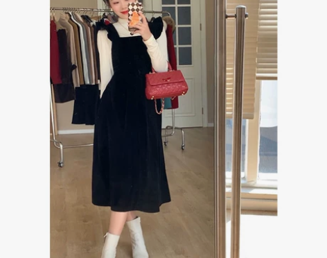 许大晴 复古宫廷风丝绒连衣裙女冬显瘦长袖两...