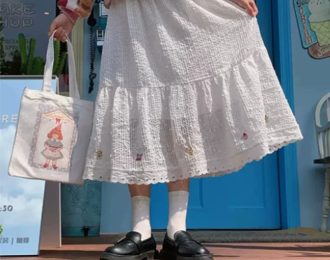 【出】安可原创甜心宇宙秋季新款蕾丝花边中长...