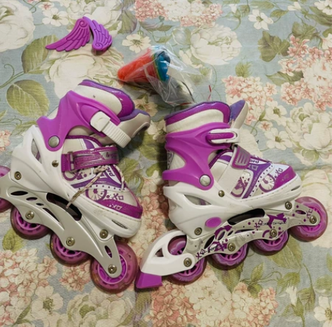 捷豹轮滑鞋儿童溜冰鞋女童初学者滑冰旱冰鞋男...