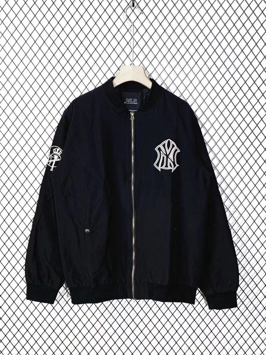 这个mlb正品外套好帅的 好价格来问