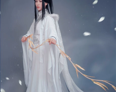 楚晚宁cos服m码 已有预约可排 仅试装，...