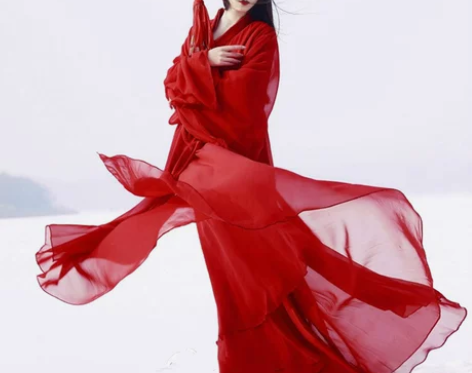 追风侠 女士民族装舞台装 感兴趣的话点“我...