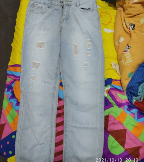 99新破洞牛仔，买来洗过没穿过，适合腰围1...