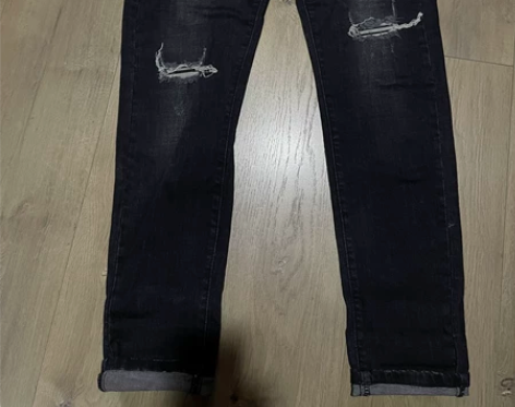 牛仔裤 破洞牛仔裤 直筒 裤脚卷起来很帅 ...