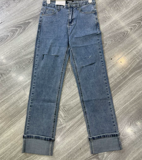 破洞烟管裤，弹性牛仔，2尺3以下腰围私聊 ...