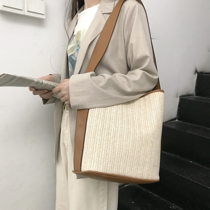 果柠莞尔 女士包   买来全新的，一次都没...