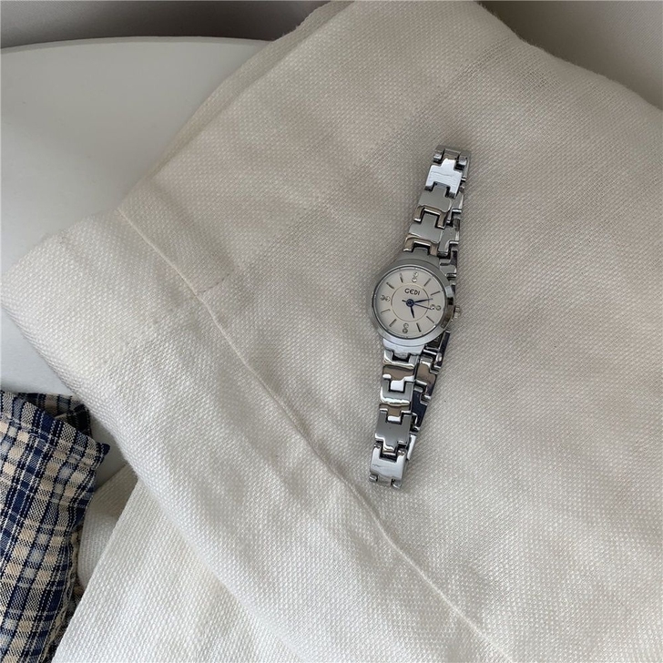 韩版女生手表简约气质小表盘防水链条式手链表...