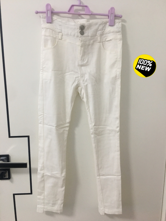 店己出兑，全新高弹米白色休闲小脚裤长裤甩1...