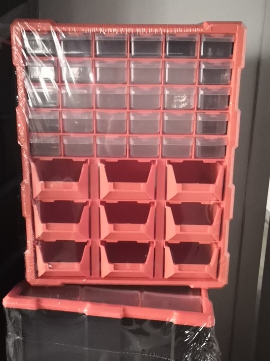 清仓处理微瑕疵零件盒,不影响使用,大部分地...