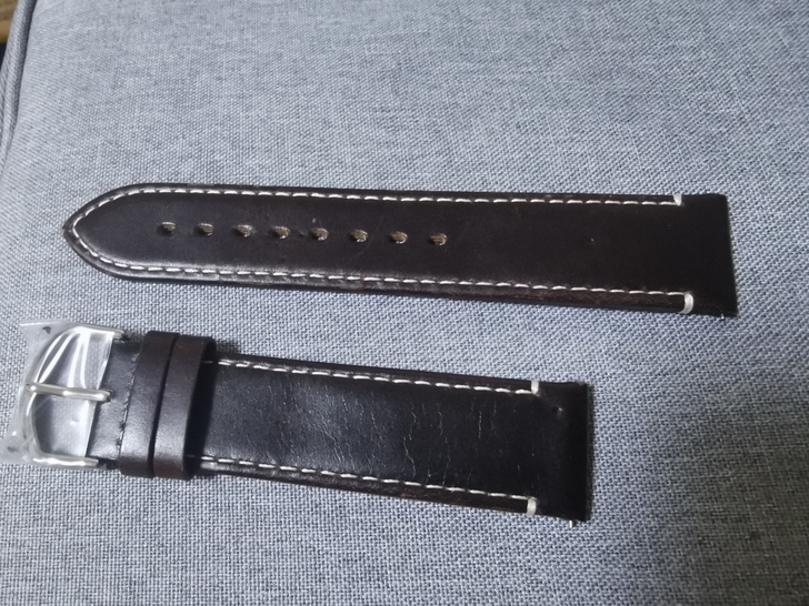 罗西尼原装全新牛皮表带，未使用！低价转卖，...