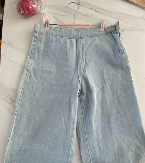 搬家出闲置！浅蓝色牛仔裤女春秋阔腿裤宽松显...