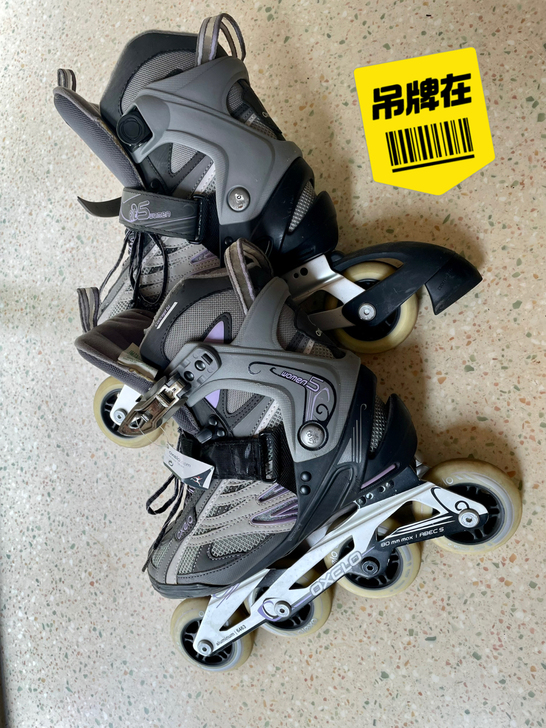 闲置 成人单排轮滑鞋 38码