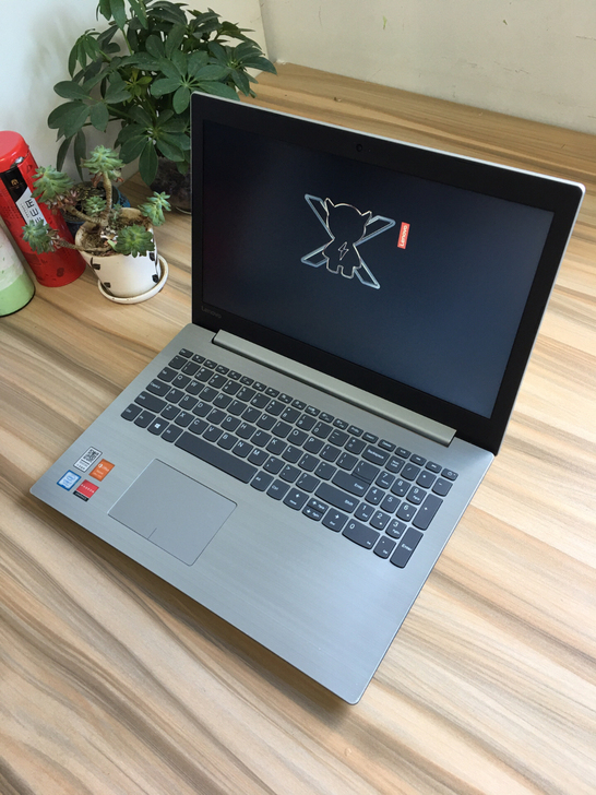 15.6寸联想小新i7七代12G笔记本电脑...