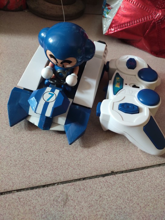 跑跑卡丁车，老玩具，世纪天成，坏了，只能当...