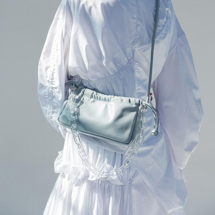 少女可爱亚克力链条褶皱软面腋下包包女202...