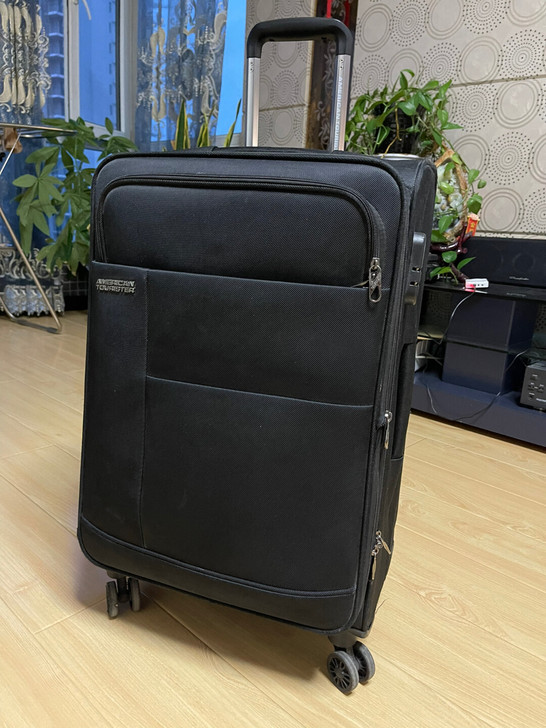 美旅行李箱 软箱 25寸 非常能装 还可以...