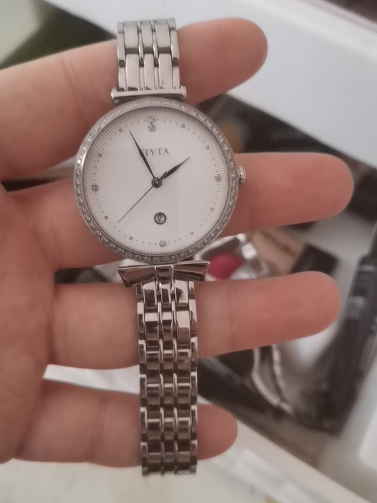 飞亚达，很少戴，400包邮，非假不退