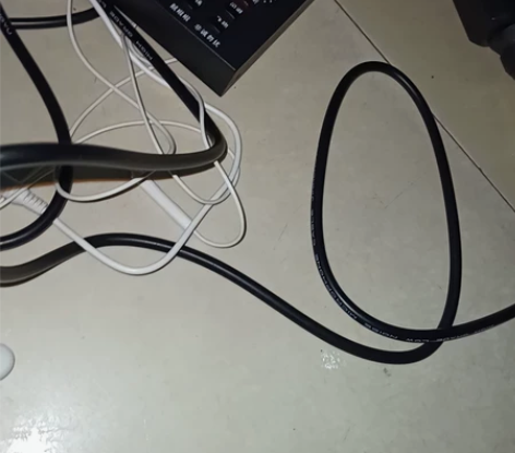 V8全新升级版声卡。蓝牙无线连接，功能强大...