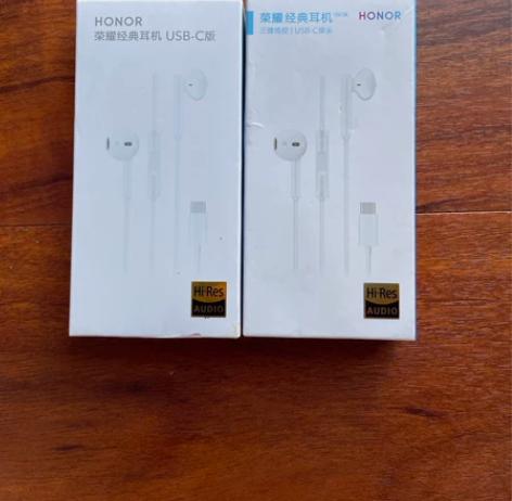 荣耀原装耳机，型号AM33，type-c接...