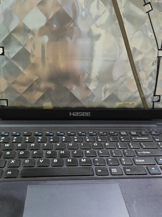 神州k680E-G6D1笔记本晚上用的好好...