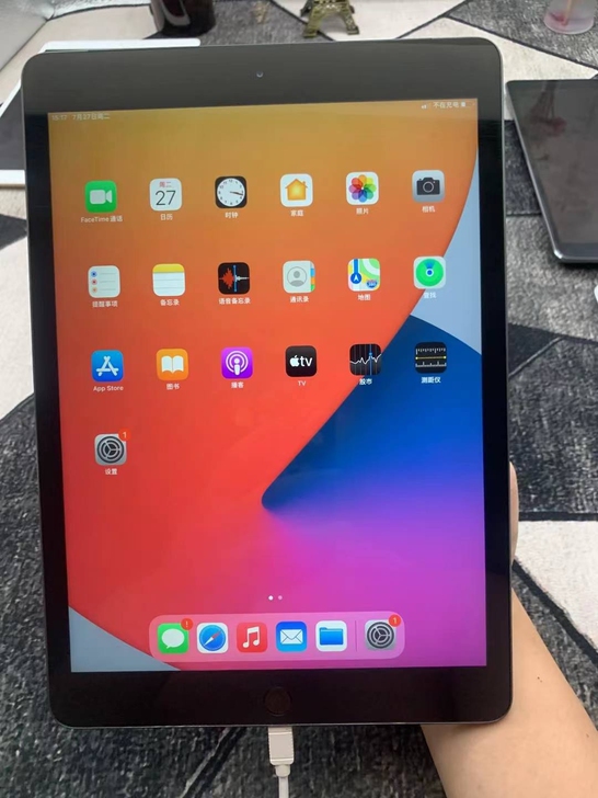 闲置转让！苹果ipad 2019 128g...