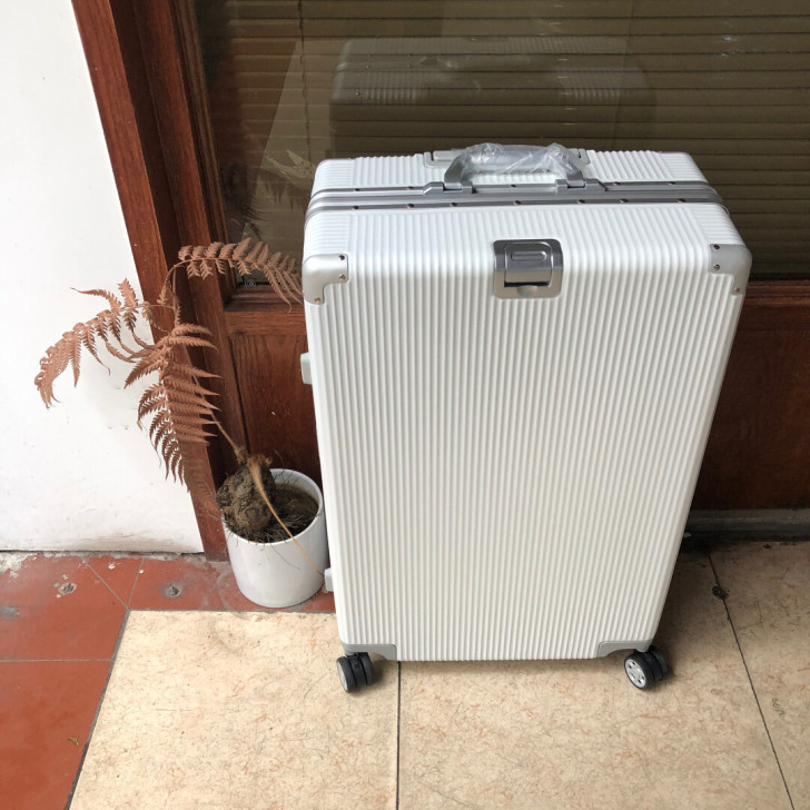 日本品质高颜值26寸铝框24寸拉杆箱万向轮...