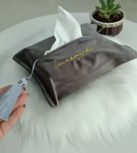 丝绒纸巾袋包邮 刺绣纸巾套 布艺抽纸收纳盒...