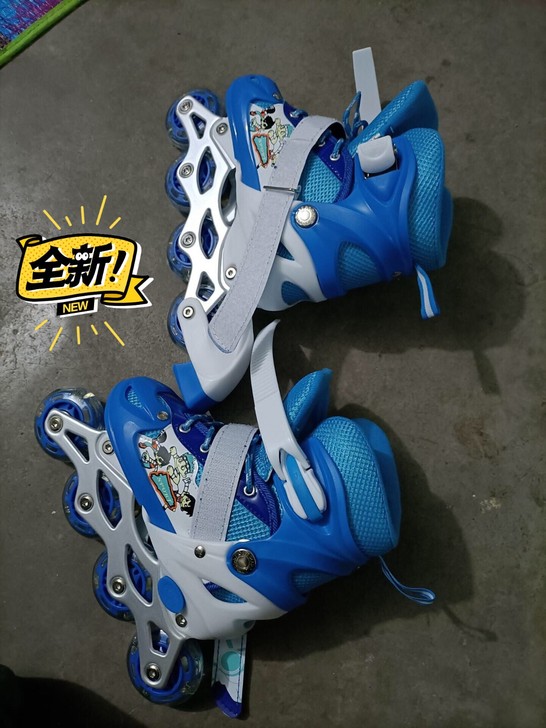 【大小可调】5-12岁男女小孩溜冰鞋套装儿...