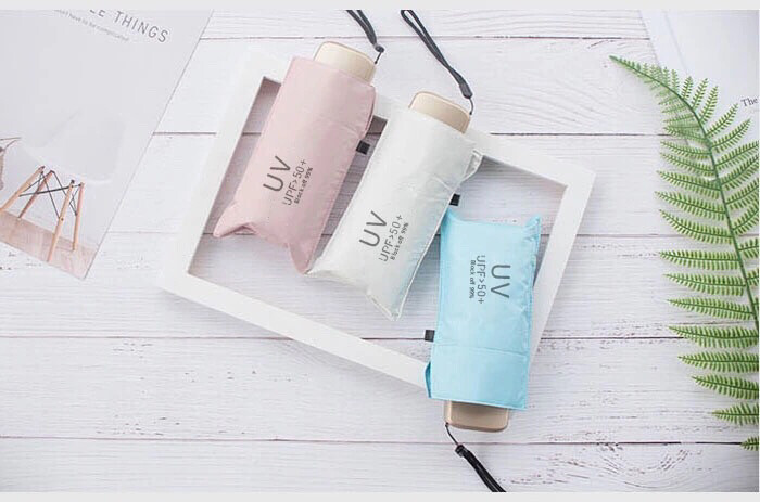 德国超轻小迷你五折伞晴雨伞两用黑胶遮阳伞防...