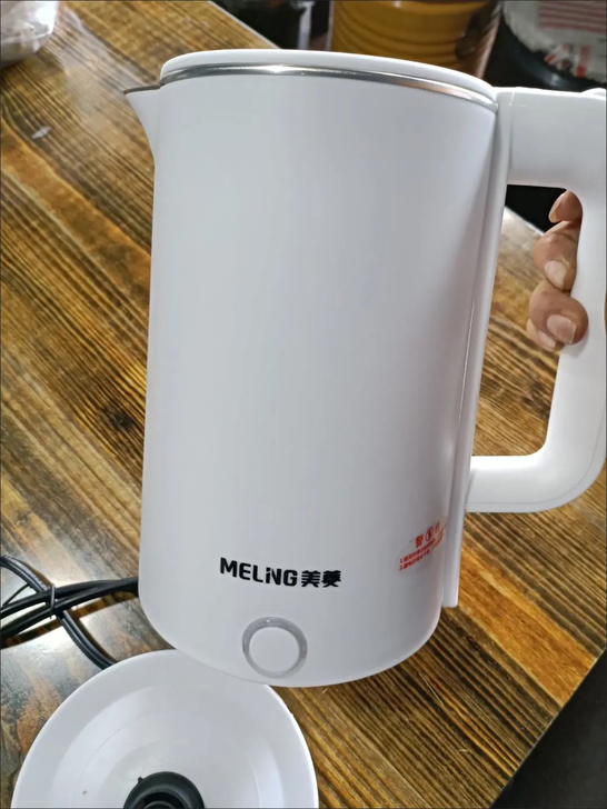 电热水壶，处理32元包邮