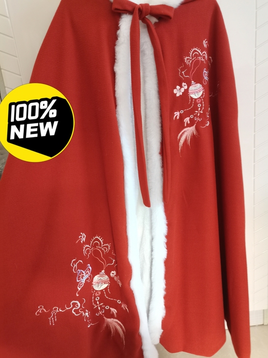 斗篷便宜卖了一次没穿过   90    邮...