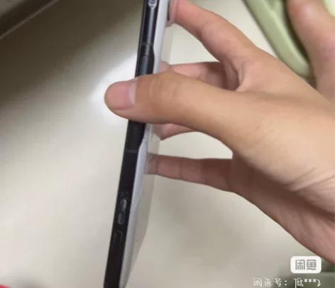 红米k40游戏增强版，12+128，成色看...