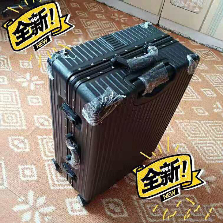 闲置几个26寸高档行李箱，全新未用过，拉链...