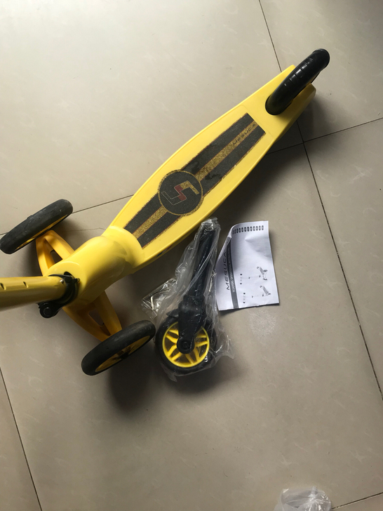 法拉利授权滑板车,自提