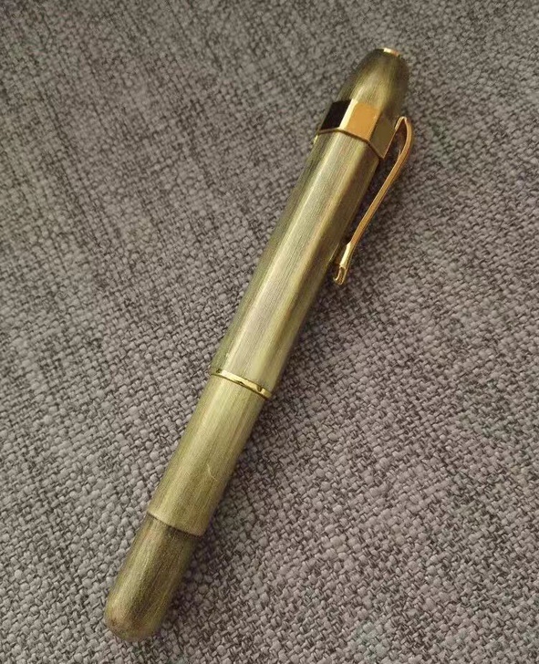 【低价处理】黄铜钢笔，复古钢笔，外观很讨巧