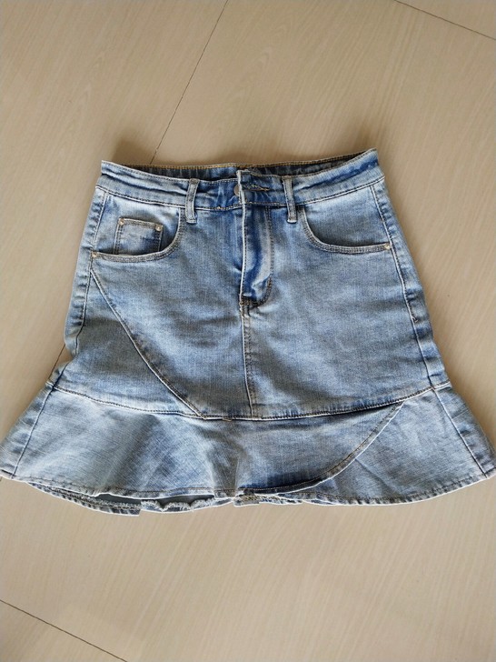 2020夏季新款百搭荷叶边裙 裙长:短裙 ...