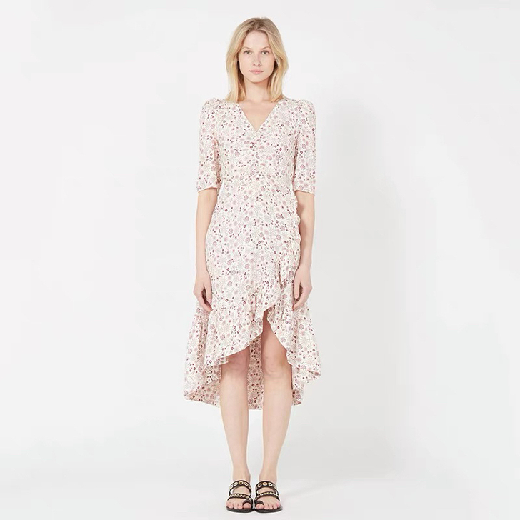 连衣裙 洗过 没有穿过