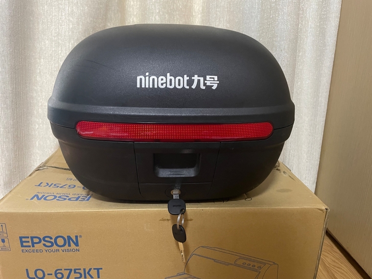 九号电动 后备箱