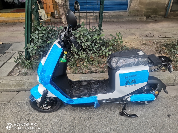 哈啰智能换电电动车!国标车+锂电池+GPS...