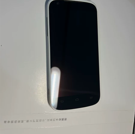 中兴N986手机，成色很好，屏幕无划痕，很...